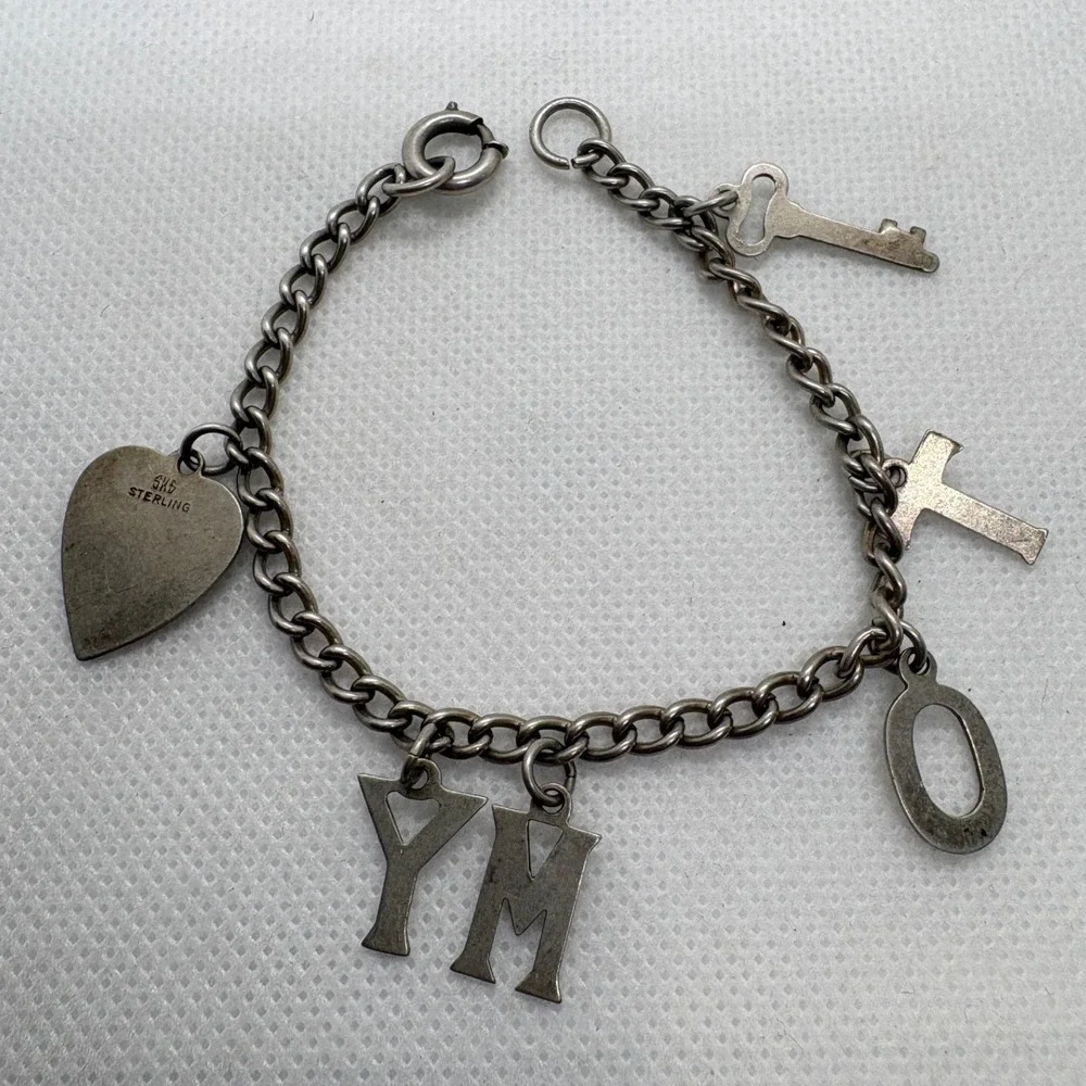 Vintage SKS Sterling Heart TOMY Name Key Charm Bracelet Silver Tone 7 Inch